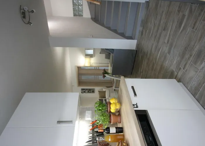 Semesterbostad Levendula Nyaralo *